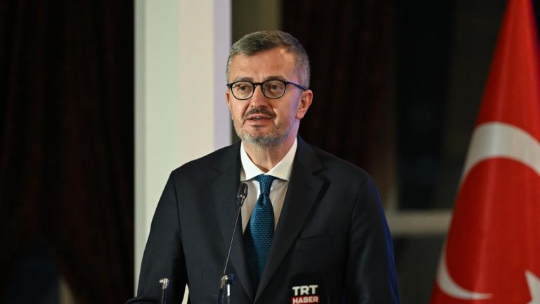 İletişim Başkanı Duran: Mevlidi Nebi Gecesine ulaşmanın huzurunu ve heyecanını yaşıyoruz