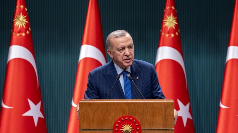 Cumhurbaşkanlığı Kabinesi Ahlat'ta toplandı