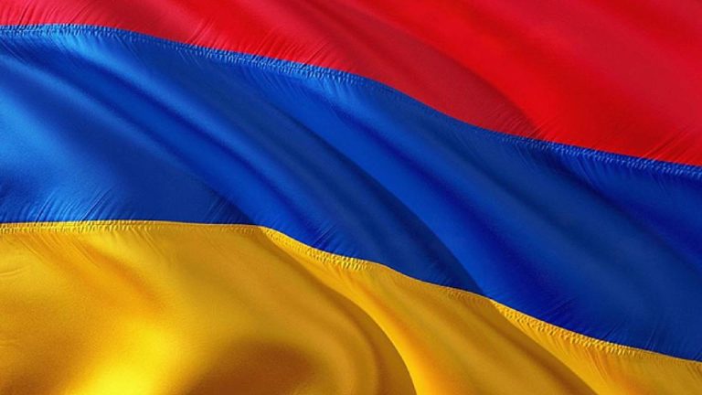 Ermenistan Parlamentosu, hükümetin Bakü ve Ankara ile normalleşmenin yer aldığı 5 yıllık programını onayladı