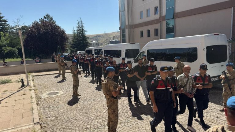 2,4 milyar liralık yasa dışı bahis trafiği: 39 gözaltı