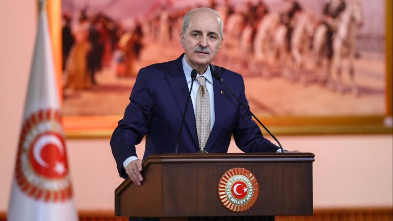 Numan Kurtulmuş: Aramızdaki söz ayrıştırmanın değil, beraberliğin sözü olacak