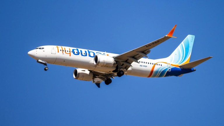 Flydubai'den Tel Aviv seferi açıklaması: Uçak güvenli şekilde Tebük'e indi