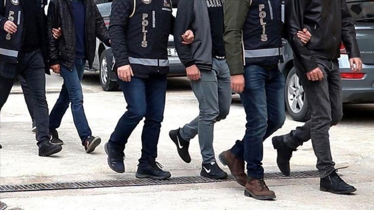 122 milyon liralık şirket vurgununda 19 şüpheli gözaltında