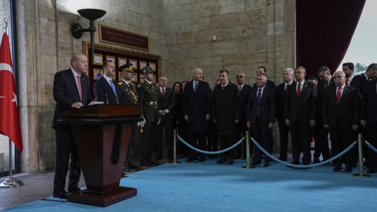 Cumhurbaşkanı Erdoğan: Cumhuriyet uğrunda büyük bedeller ödedik