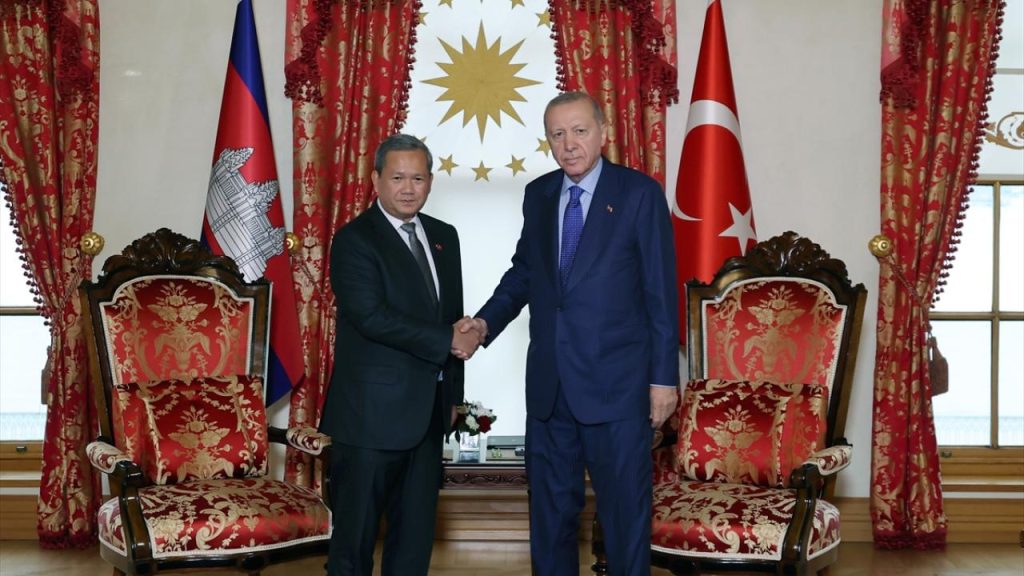 Cumhurbaşkanı Erdoğan, Kamboçya Başbakanı Manet'i kabul etti