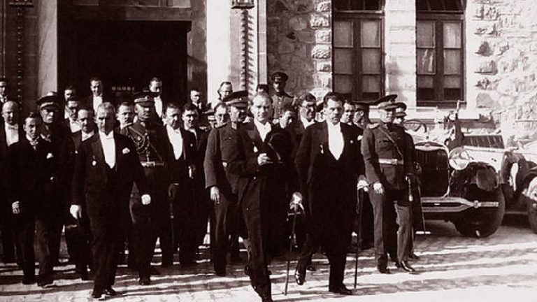 Cumhuriyet'e uzanan tarihi yolculukta 103 yıl geride kaldı